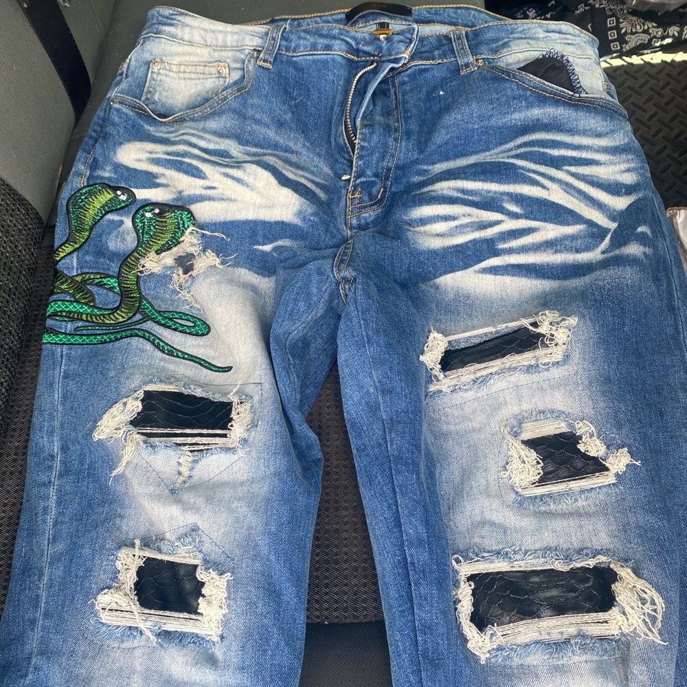 Men’s Amiri size 38X32